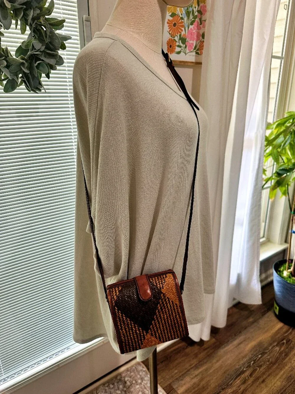 Woven Straw MINI Crossbody Bag Brown Tan Leather Trim BOHO Box Purse Artisan